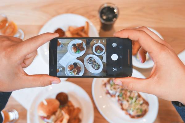 Des applications pour savoir si ce que vous mangez est sain